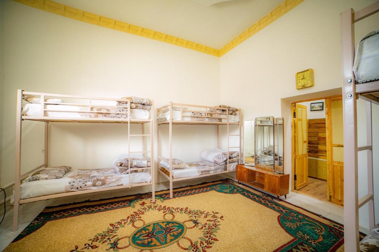 Hostel Nabi Bobo Samarkanda Zewnętrze zdjęcie